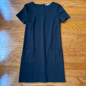 Gap Xs black shift dress